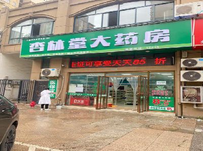 罗平铝塑板门头招牌的特点。